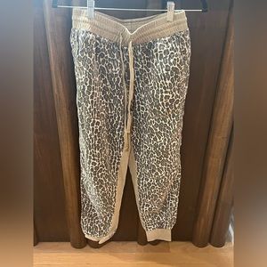 Splendid pants, xs, cheetah print